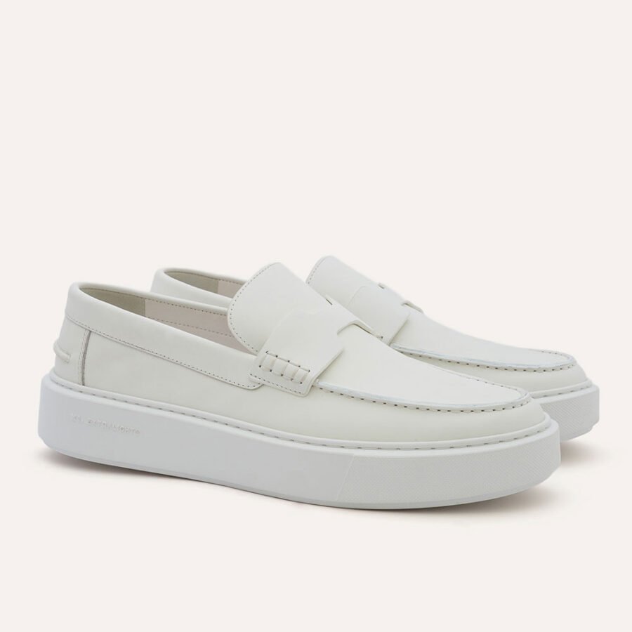 LACE-FREE CALFSKIN LOAFER