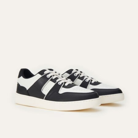 LEATHER SNEAKER