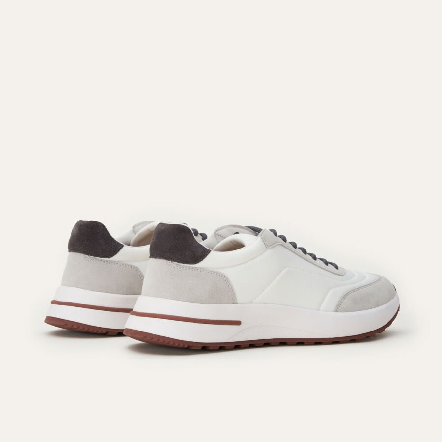 HOLIDAY WALK SNEAKER - Image 4